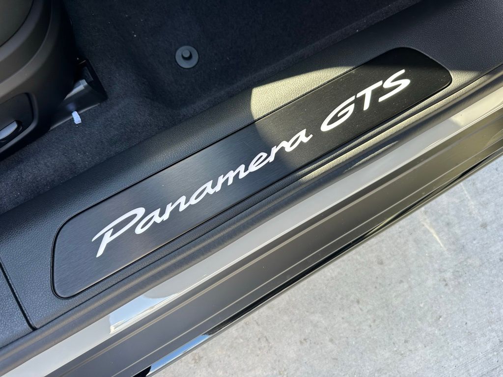 2026 Porsche PANAMERA GTS 缩略图 40