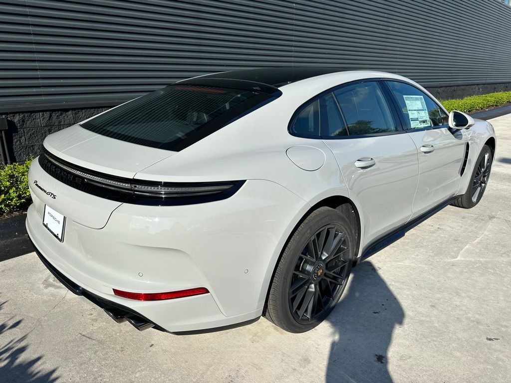 صورة 9 لـ 2026 Porsche PANAMERA GTS