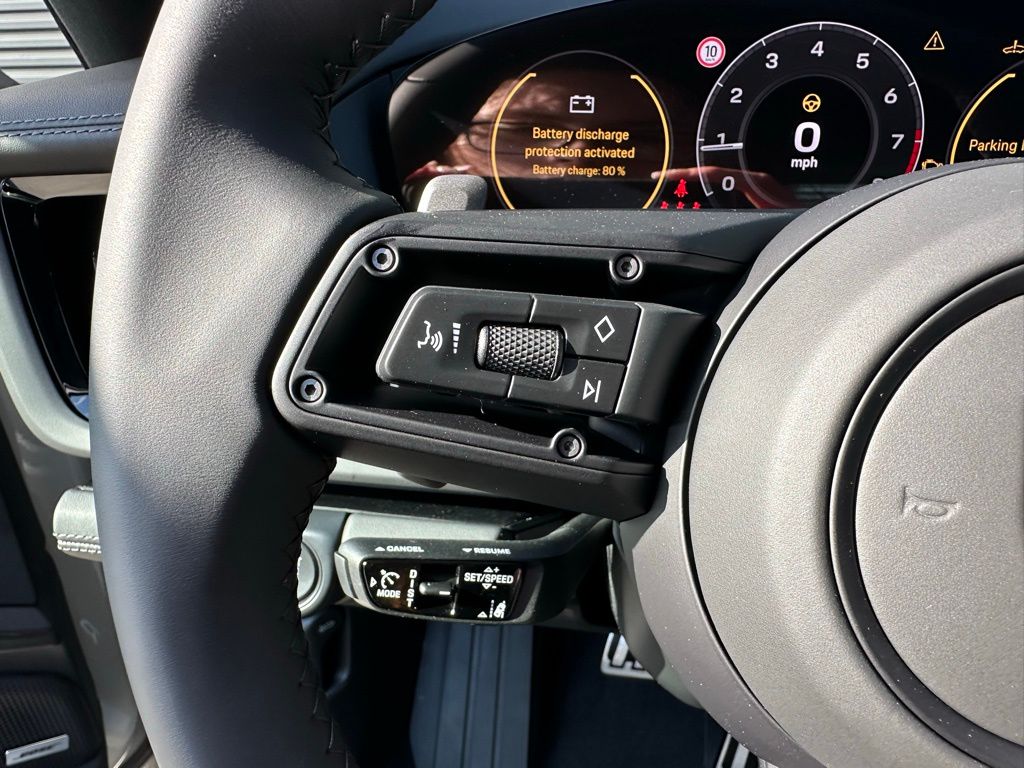 2026 Porsche PANAMERA GTS 缩略图 17