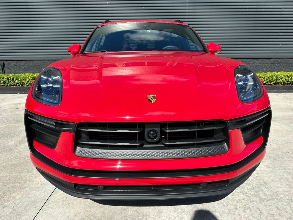 2026 Porsche MACAN — фото 8
