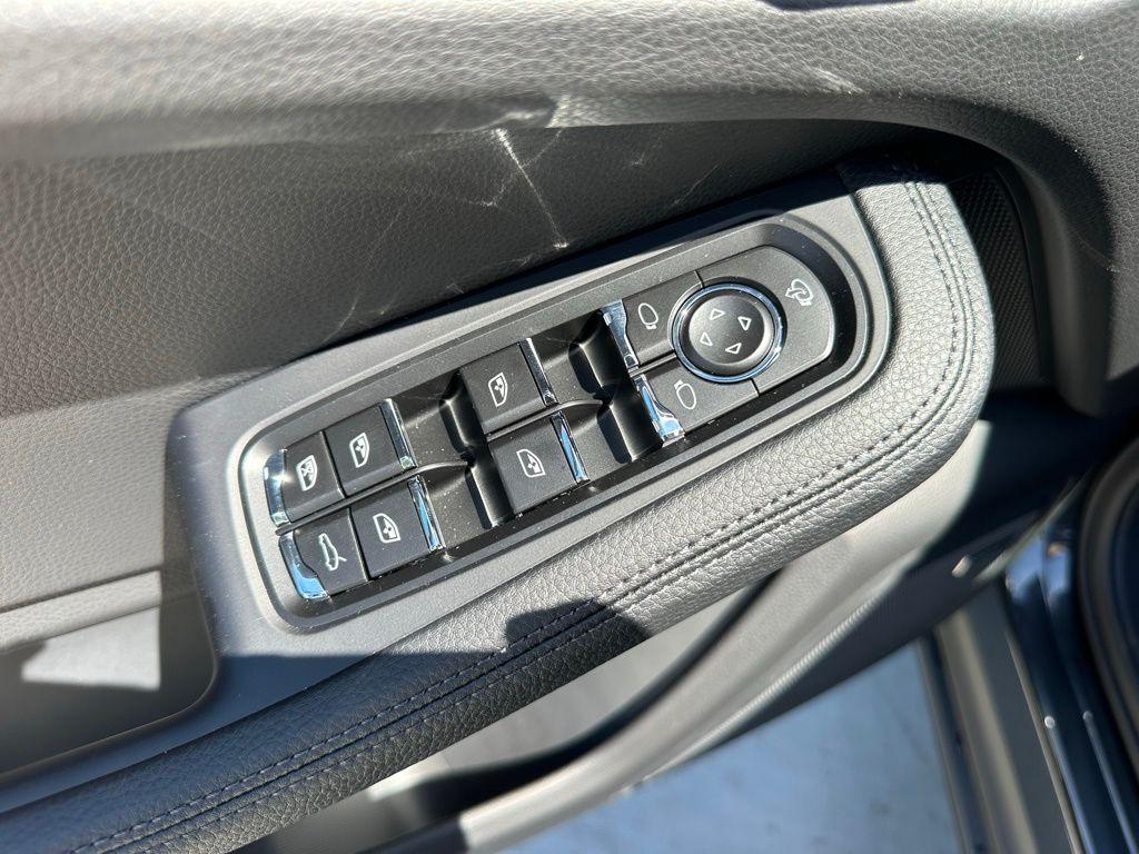 صورة مصغرة 20 لـ 2026 Porsche MACAN