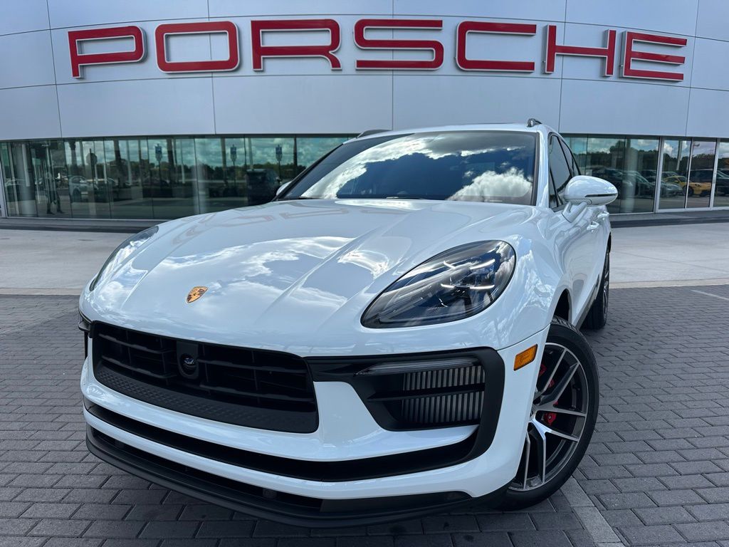 صورة 1 لـ 2026 Porsche MACAN S