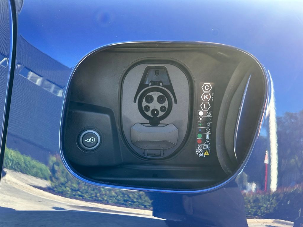 2026 Porsche MACAN TURBO 缩略图 45