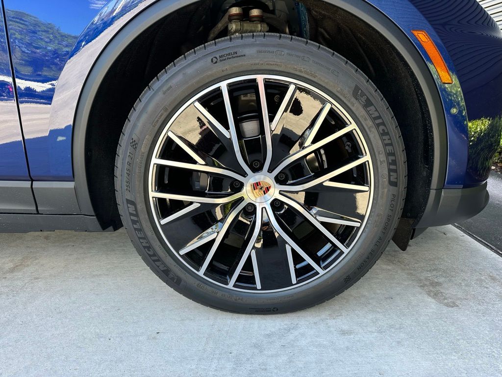 صورة مصغرة 15 لـ 2026 Porsche MACAN 4