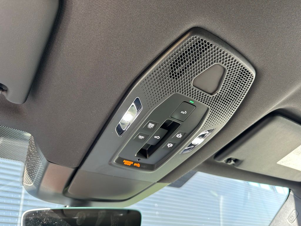 صورة مصغرة 36 لـ 2026 Porsche MACAN 4