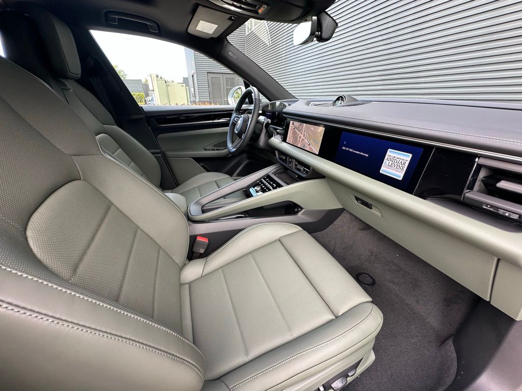 2026 Porsche MACAN BASE 缩略图 39