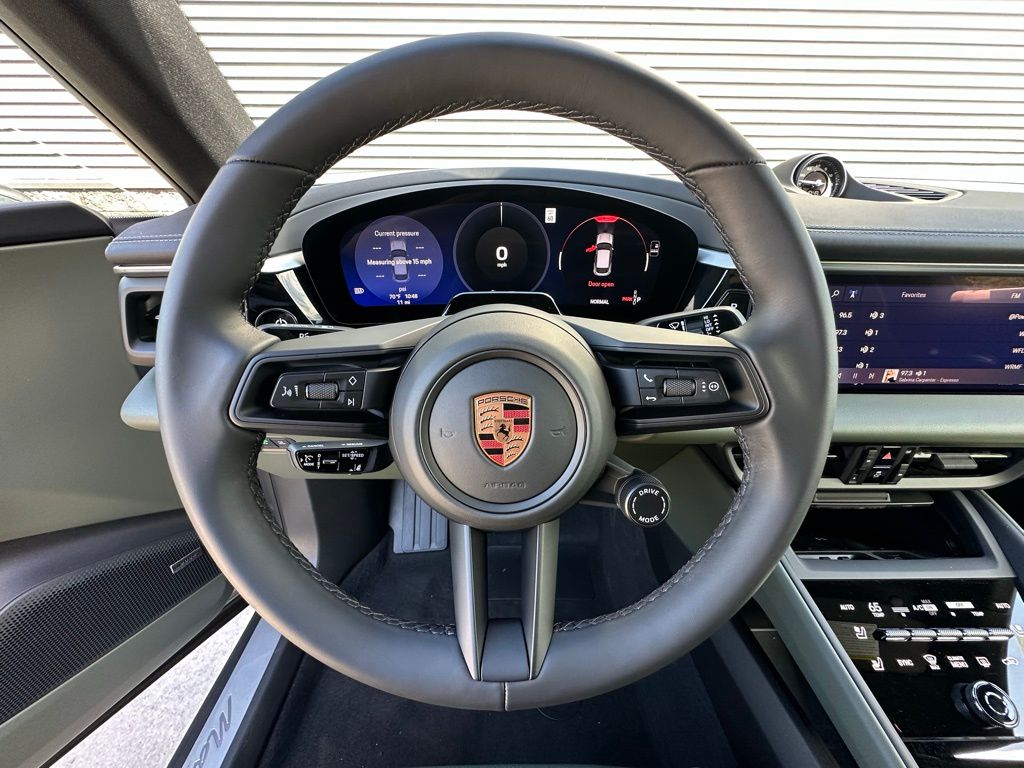 2026 Porsche MACAN BASE 缩略图 16