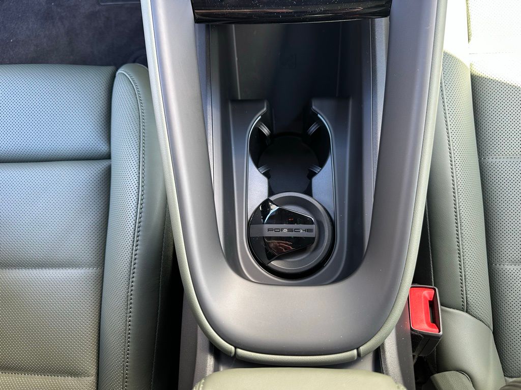 2026 Porsche MACAN BASE 缩略图 27