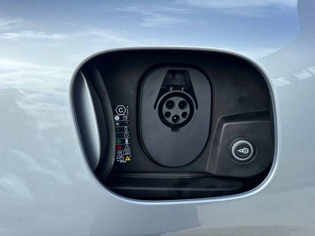 2026 Porsche MACAN BASE 缩略图 43