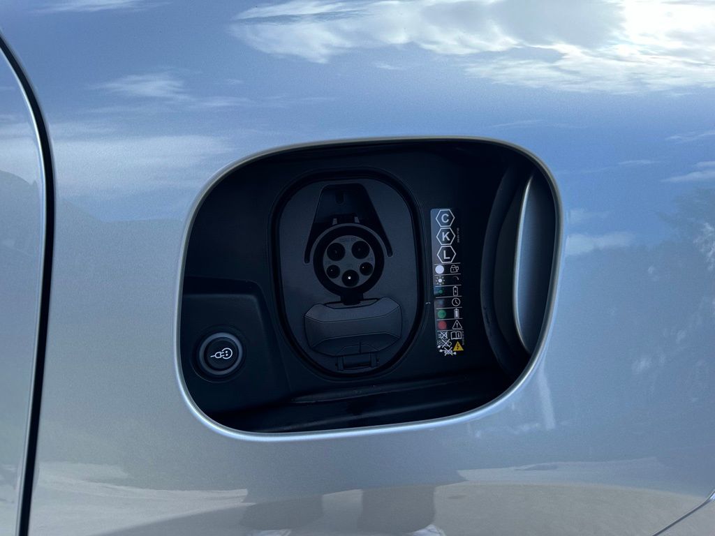 2026 Porsche MACAN BASE 缩略图 44