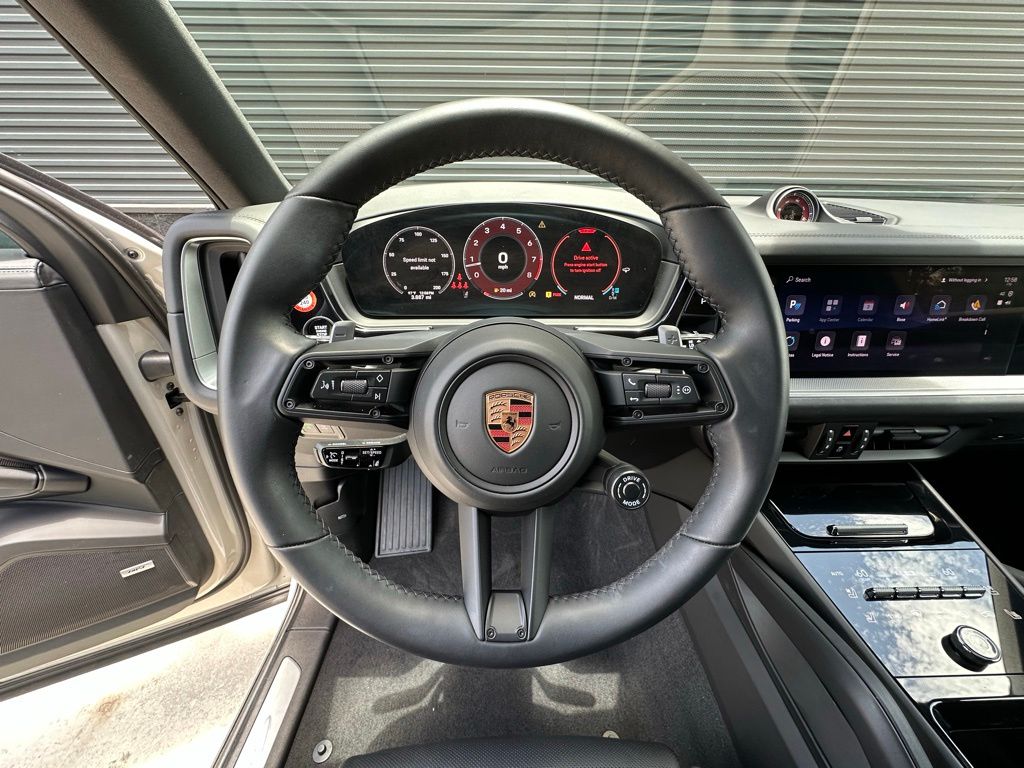 صورة مصغرة 24 لـ 2026 Porsche CAYENNE S COUPE AWD