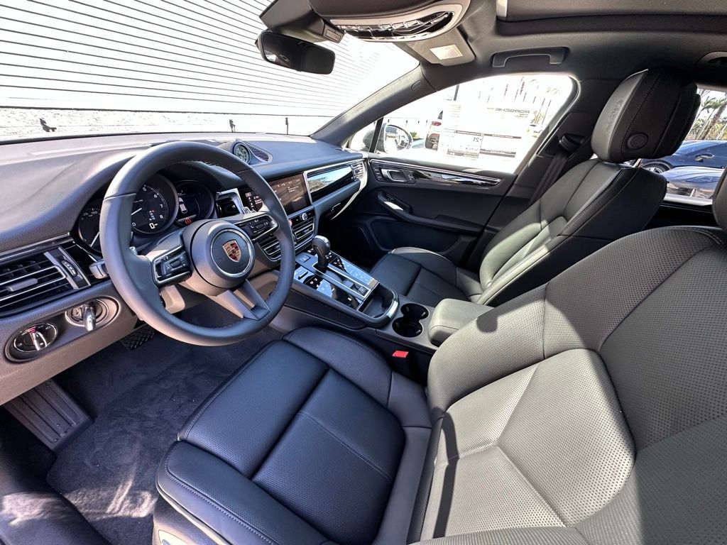 2026 Porsche MACAN 照片 4