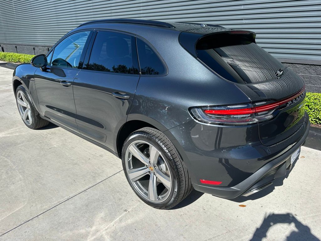 2026 Porsche MACAN 照片 3