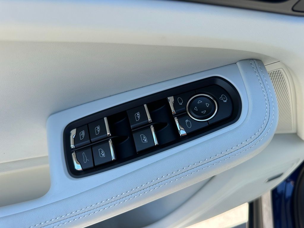 2026 Porsche MACAN 缩略图 21