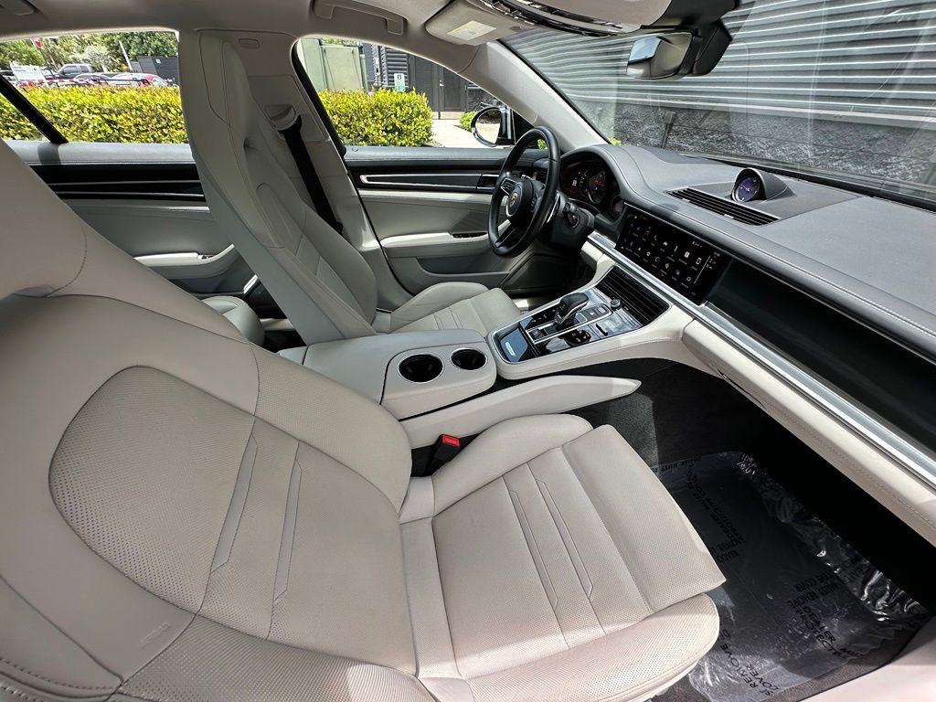 صورة مصغرة 42 لـ 2023 Porsche PANAMERA