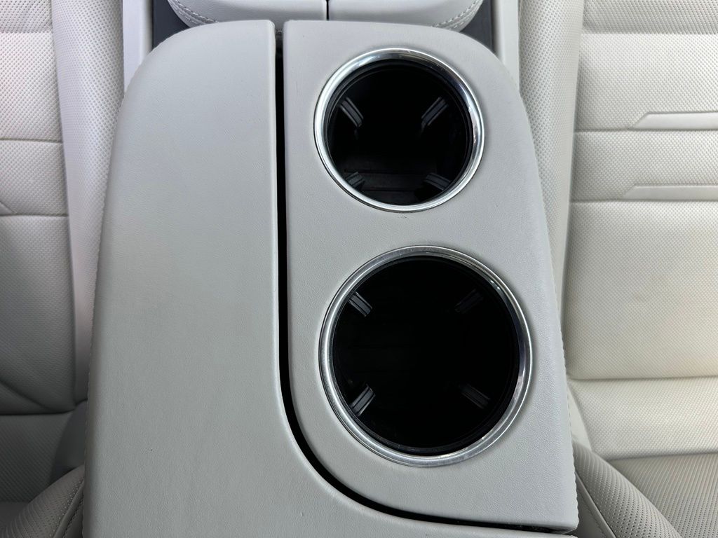 صورة مصغرة 30 لـ 2023 Porsche PANAMERA