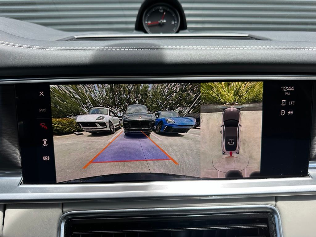 صورة مصغرة 37 لـ 2023 Porsche PANAMERA