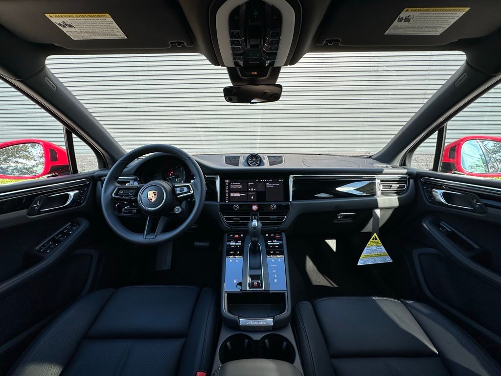 2026 Porsche MACAN T 照片 6