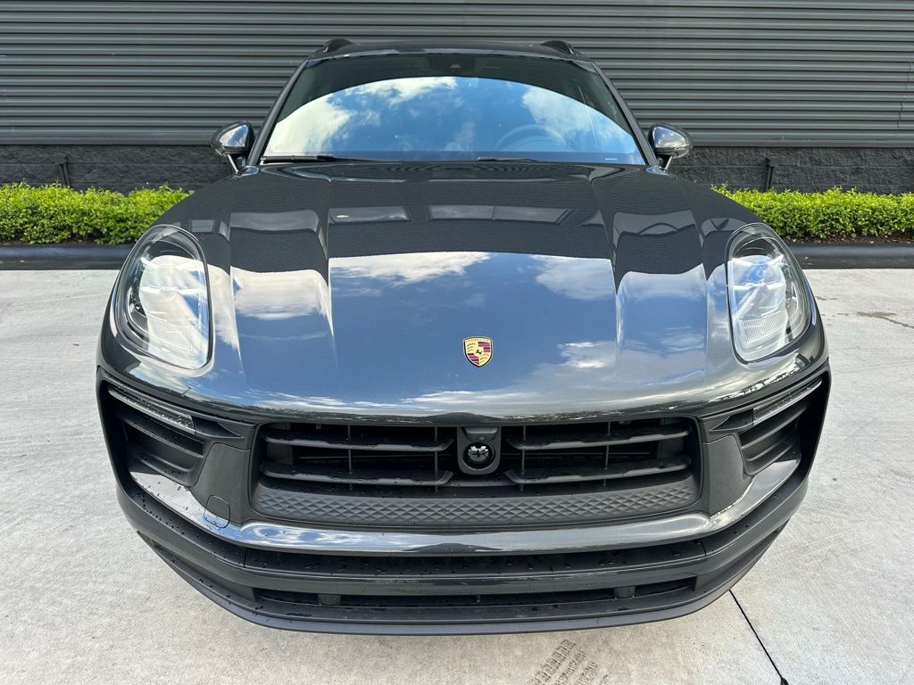 صورة 8 لـ 2026 Porsche MACAN