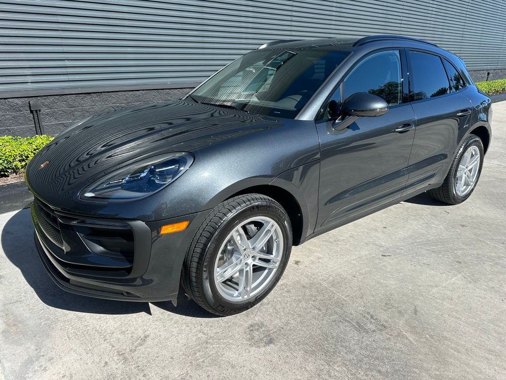 صورة 7 لـ 2026 Porsche MACAN