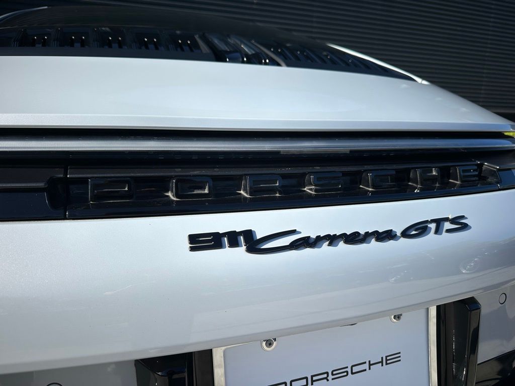 صورة مصغرة 13 لـ 2025 Porsche 911 CARRERA GTS