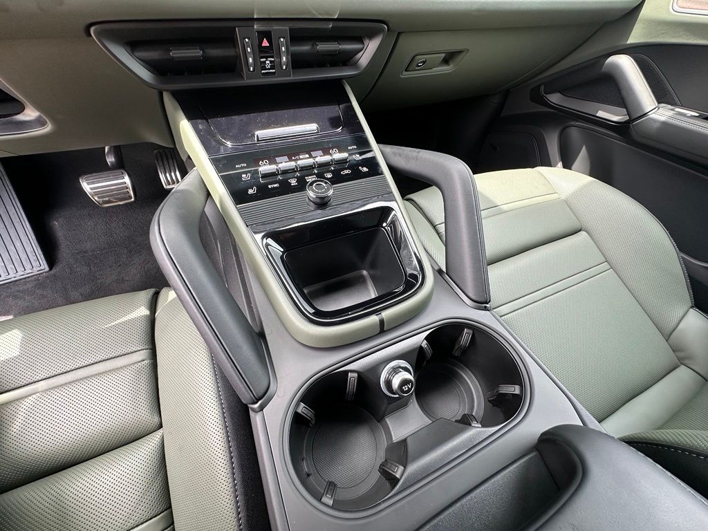 2026 Porsche CAYENNE S — миниатюра 36