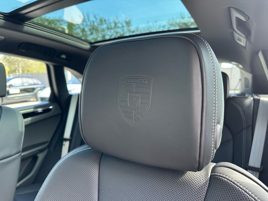 2026 Porsche MACAN 缩略图 23
