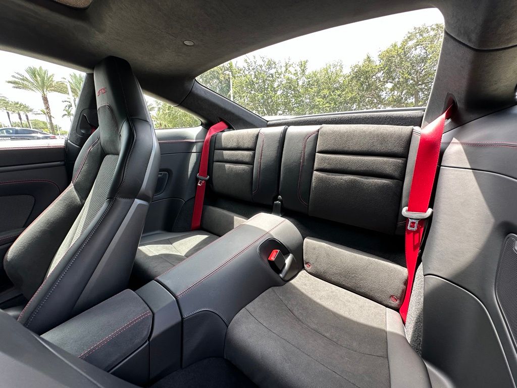 2026 Porsche 911 CARRERA 4 GTS — миниатюра 39