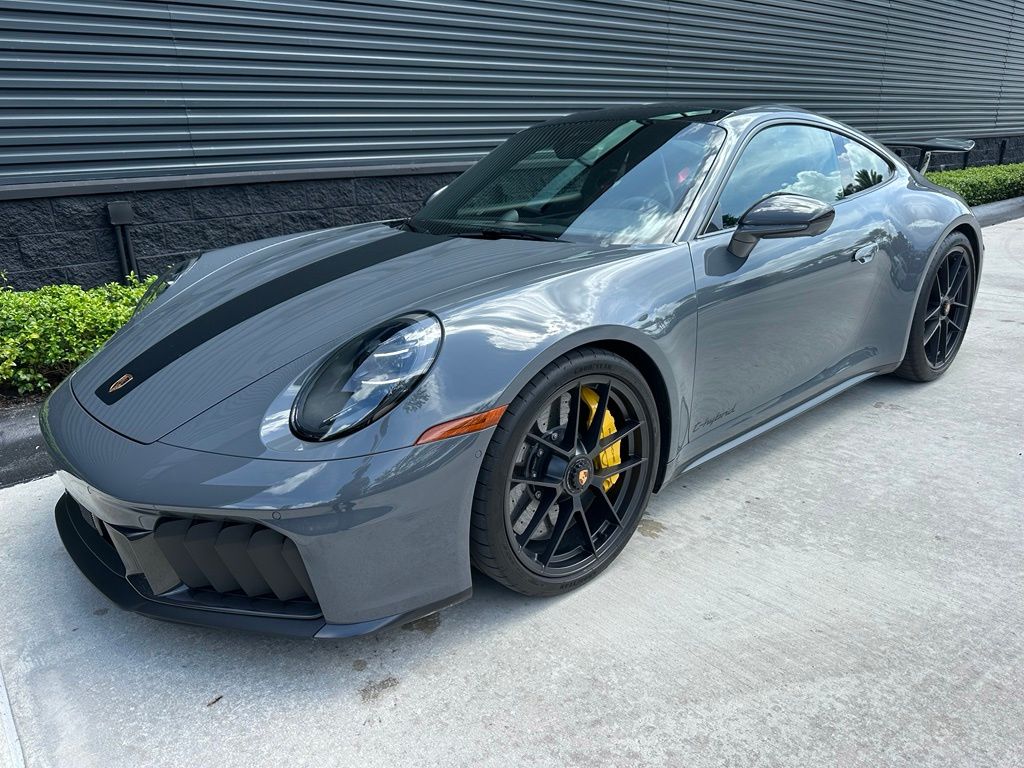 2026 Porsche 911 CARRERA 4 GTS 照片 7