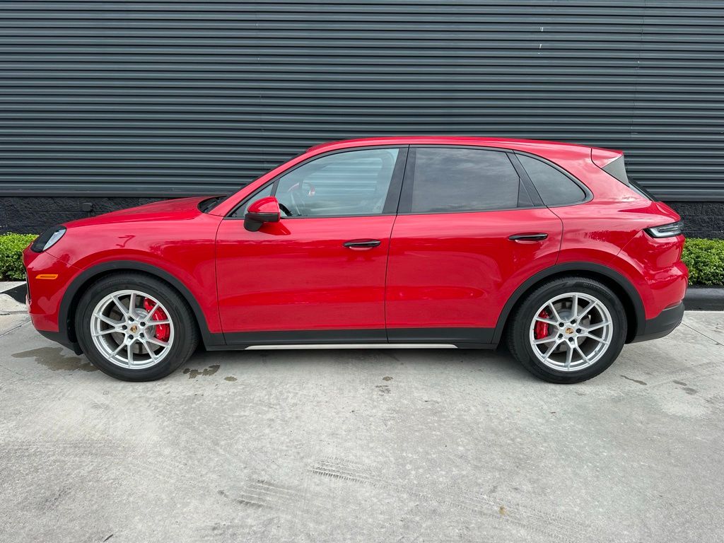 صورة مصغرة 2 لـ 2025 Porsche CAYENNE S