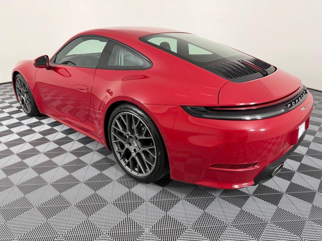 2025 Porsche 911 CARRERA S 照片 3