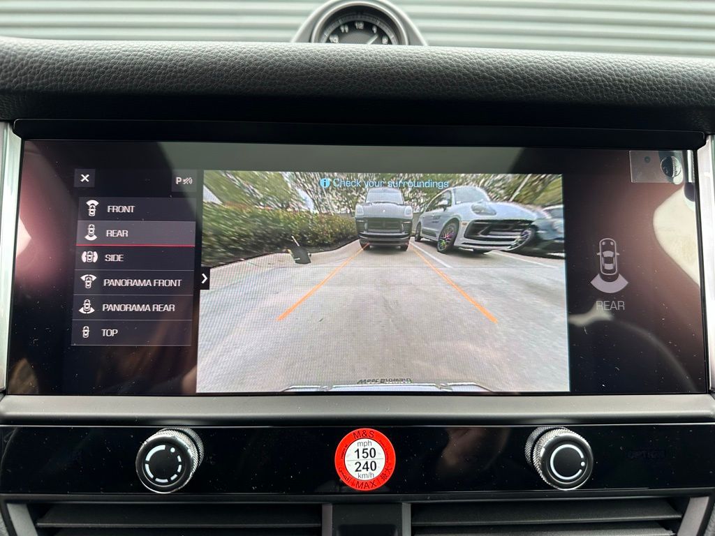 2026 Porsche MACAN — миниатюра 31