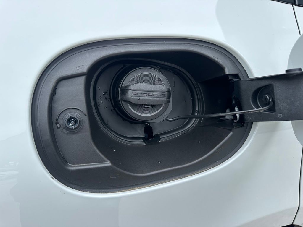 2026 Porsche MACAN — миниатюра 40