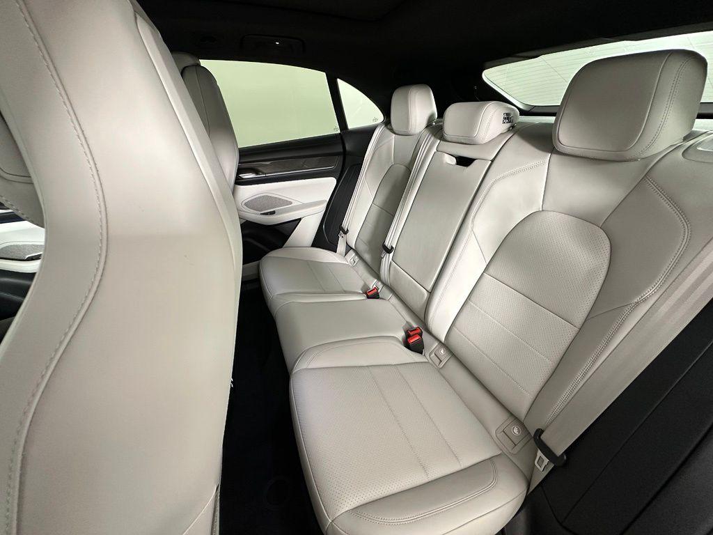 2026 Porsche MACAN 4 — миниатюра 40