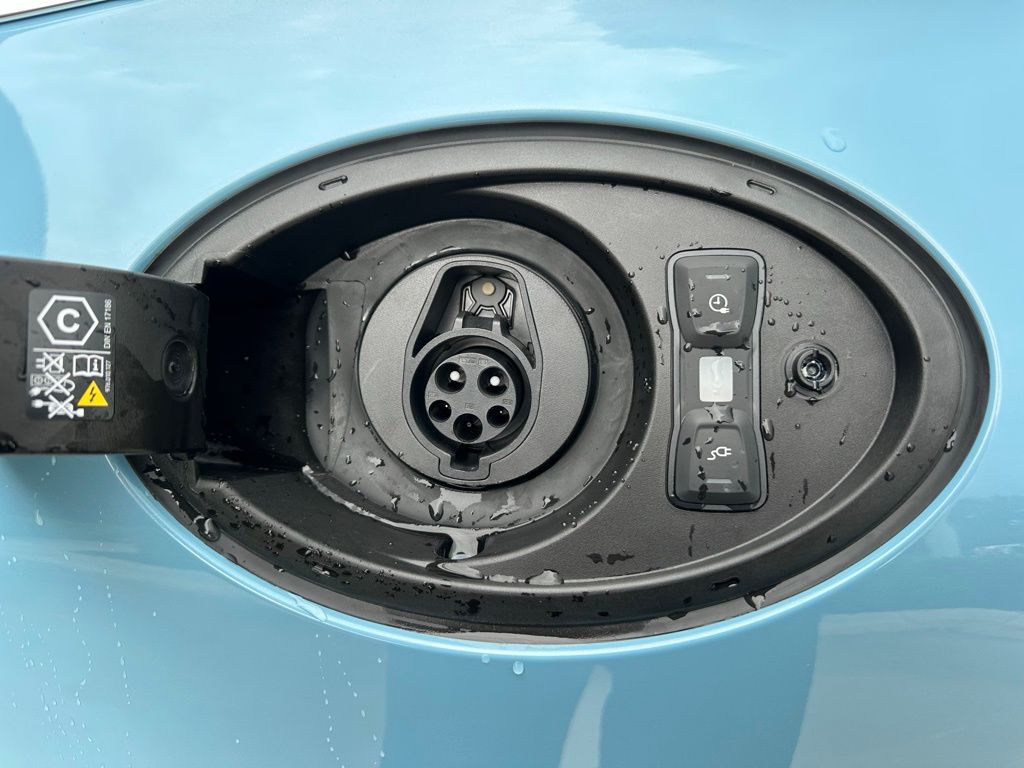 2026 Porsche PANAMERA 4 — миниатюра 38