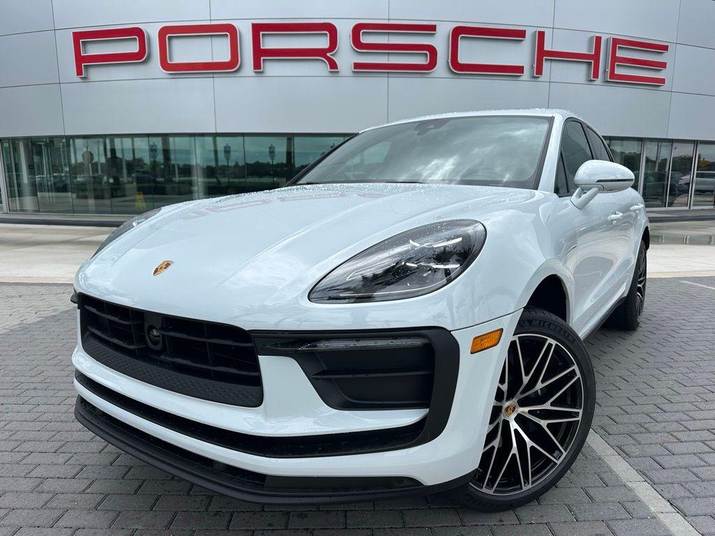 New 2026 Porsche Macan Base