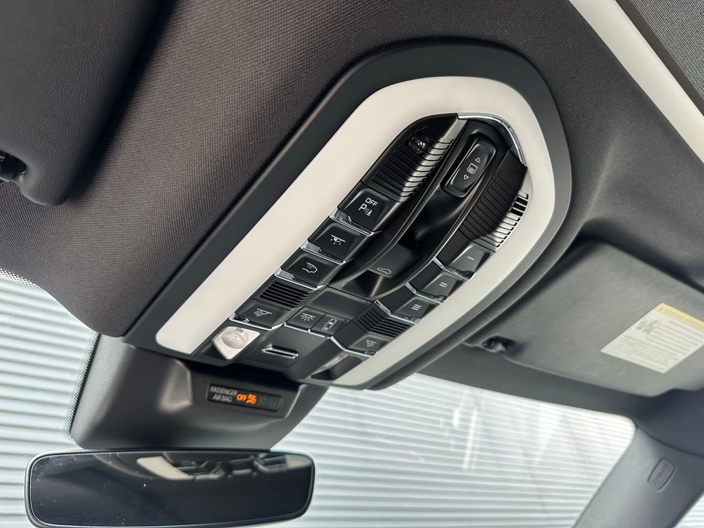 2026 Porsche MACAN — миниатюра 34