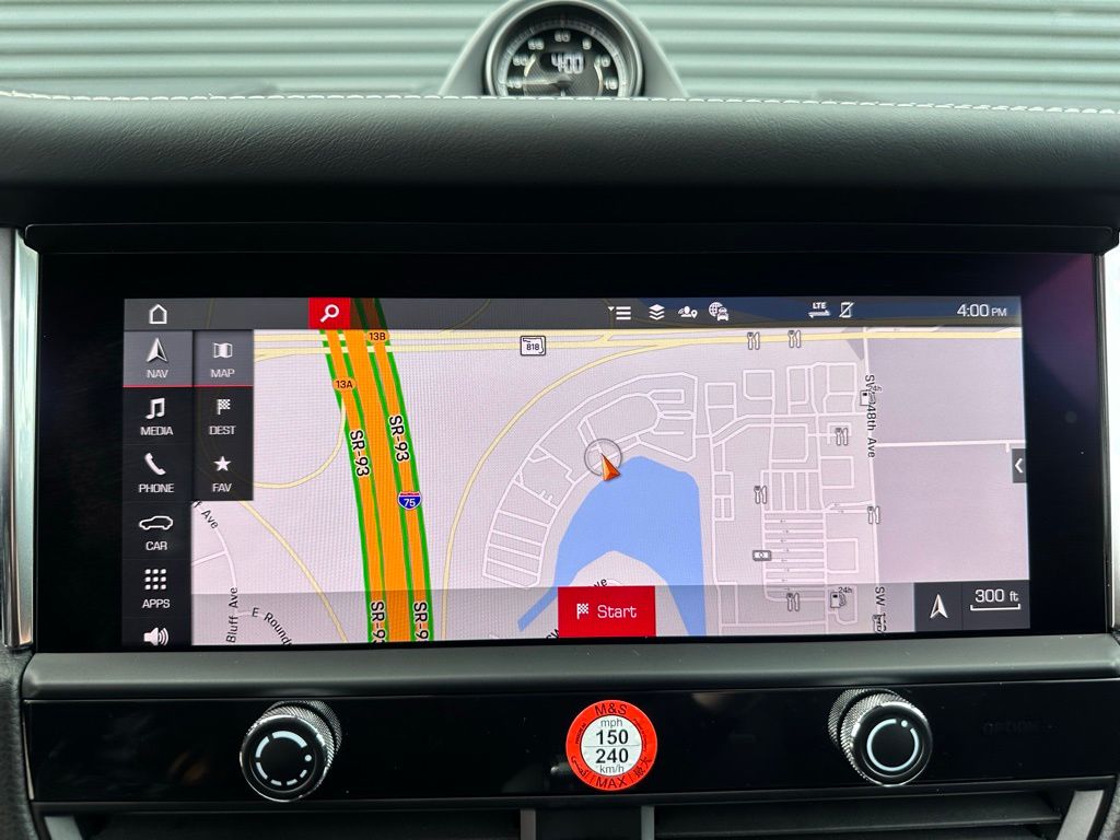2026 Porsche MACAN — миниатюра 30