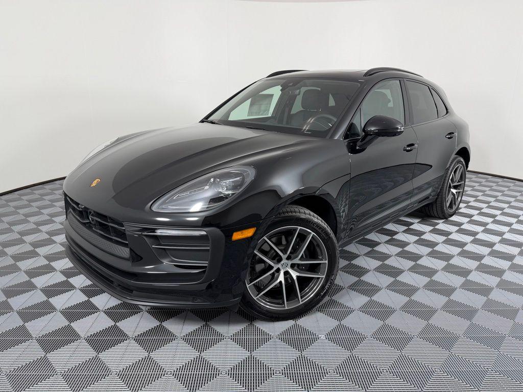 New 2026 Porsche Macan Base