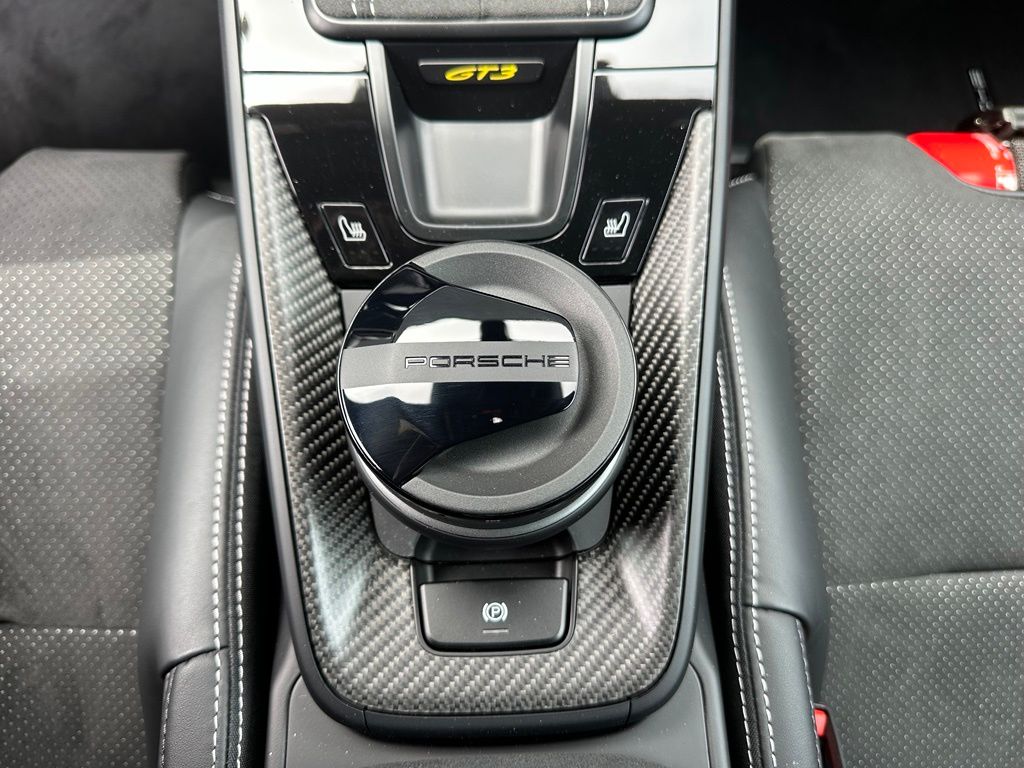 صورة مصغرة 30 لـ 2026 Porsche 911 GT3