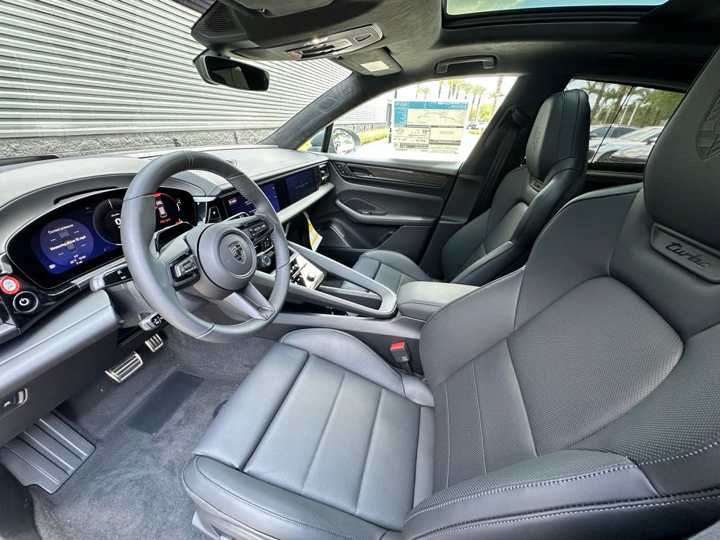 2026 Porsche MACAN TURBO — миниатюра 4
