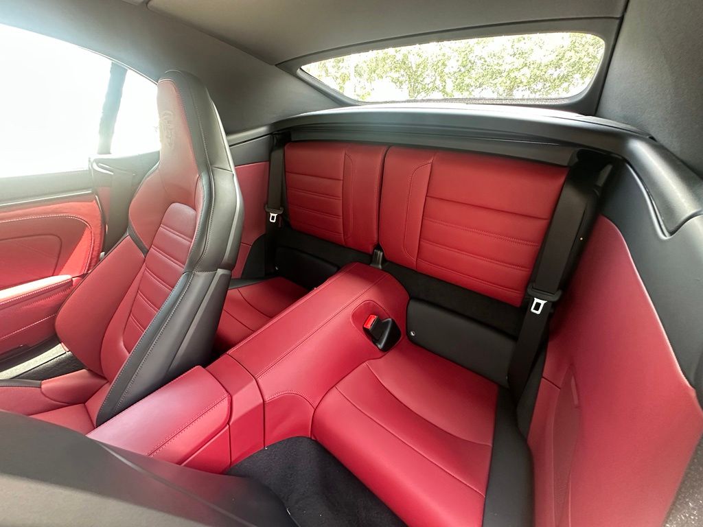 صورة مصغرة 41 لـ 2025 Porsche 911 CARRERA 4 GTS