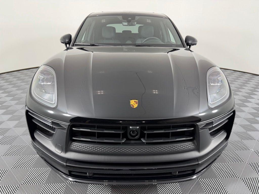 صورة 8 لـ 2025 Porsche MACAN GTS