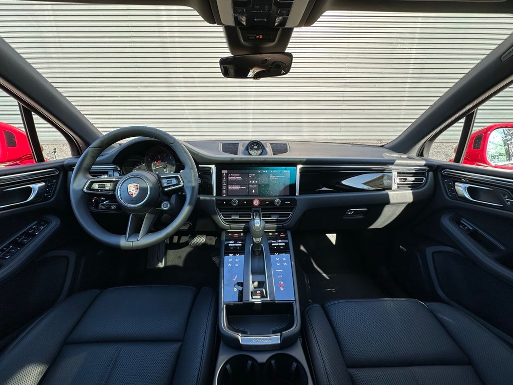 2026 Porsche MACAN T 照片 6