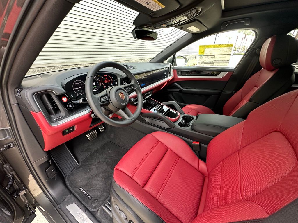 صورة مصغرة 4 لـ 2026 Porsche CAYENNE S