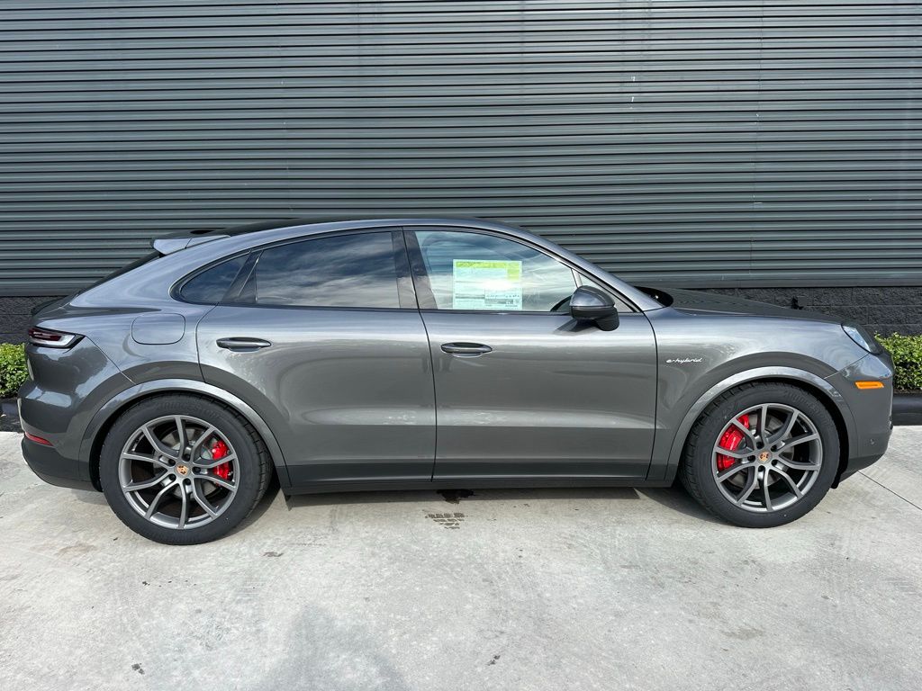 صورة مصغرة 8 لـ 2026 Porsche CAYENNE S