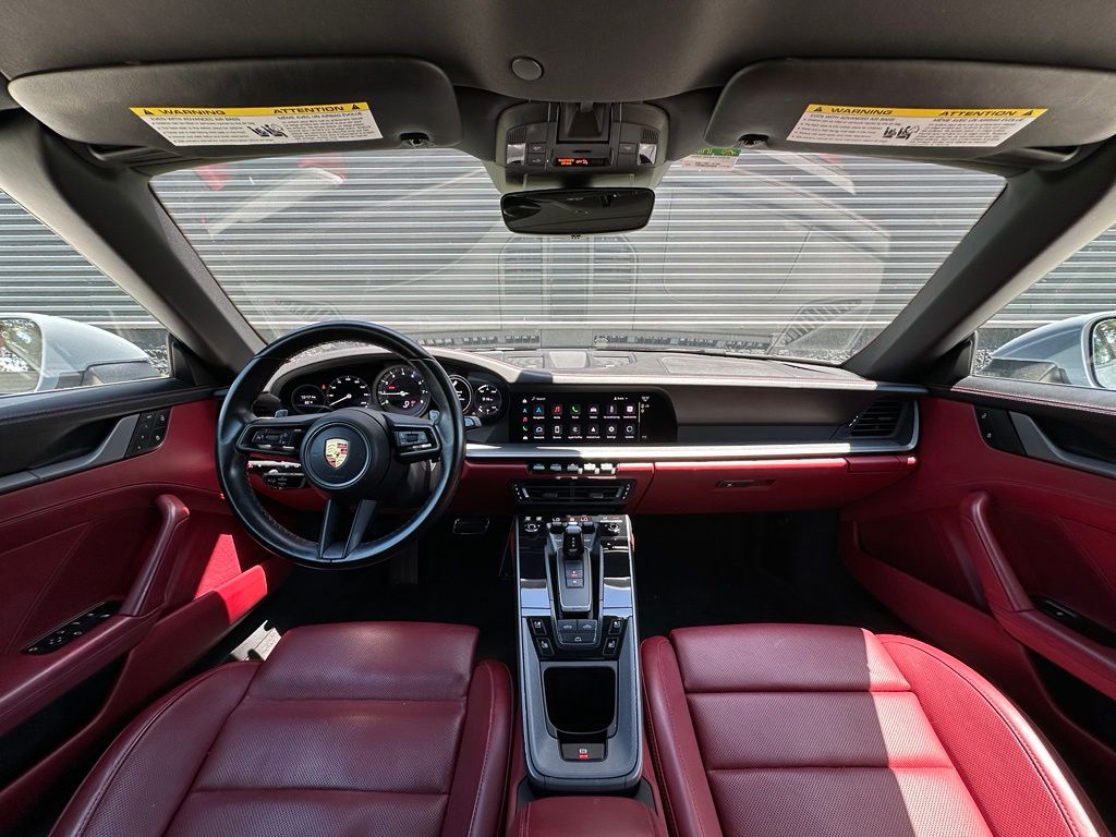 صورة 6 لـ 2023 Porsche 911 CARRERA