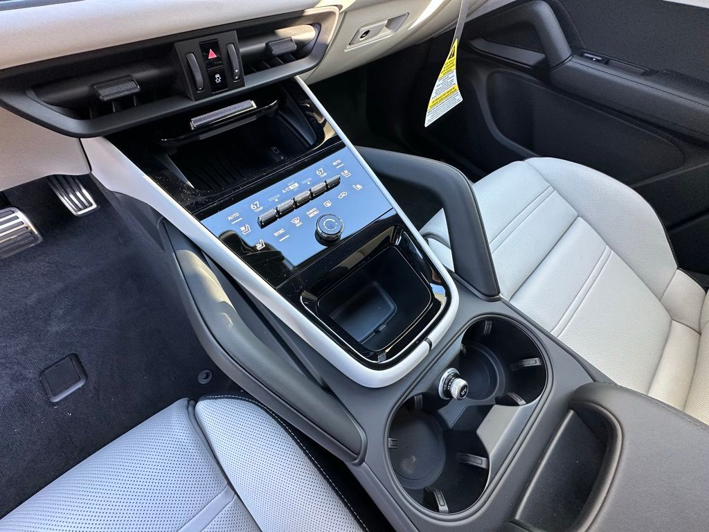 2026 Porsche CAYENNE S 缩略图 27