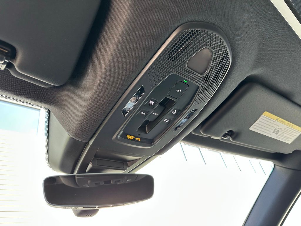 2026 Porsche CAYENNE S 缩略图 34