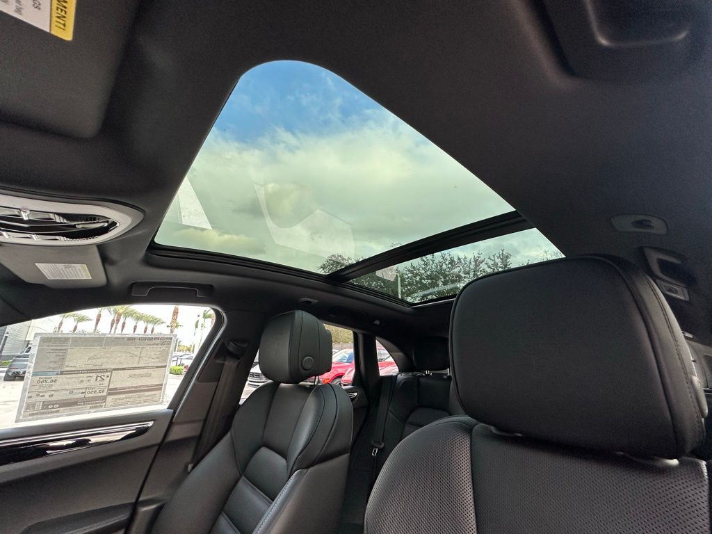 صورة مصغرة 25 لـ 2026 Porsche MACAN
